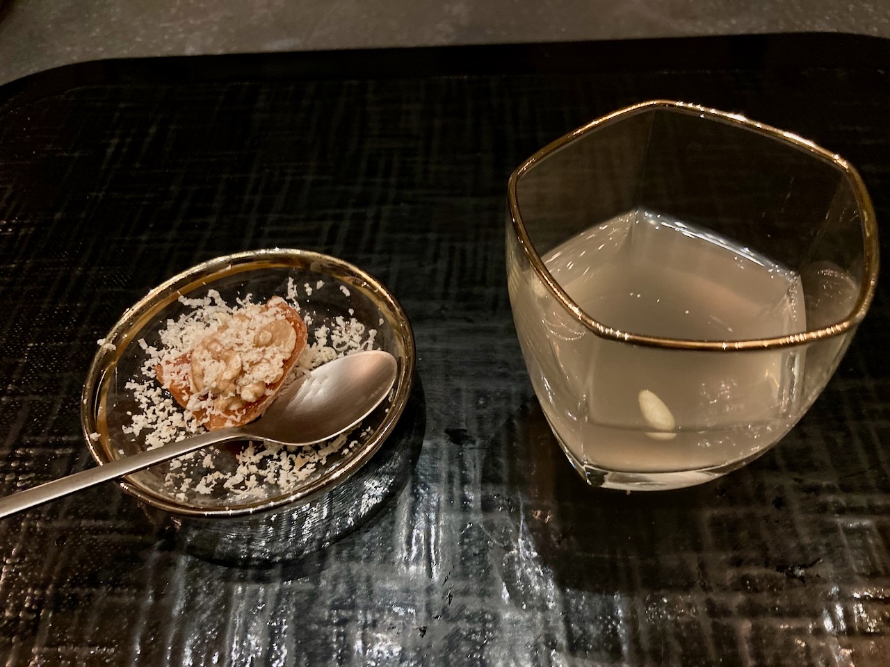모퉁이우